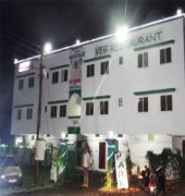 Oyo 14856 Resort Raghav Palace Indore Buitenkant foto